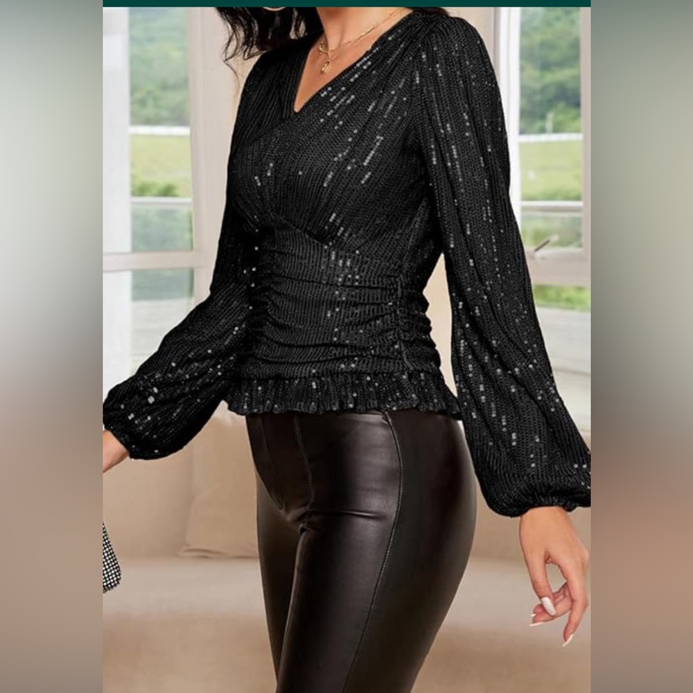 LIUMILAC Sequin Long Sleeve Peplum Blouse Size M